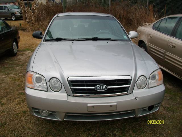 2004 Kia Optima Elk Conversion Van