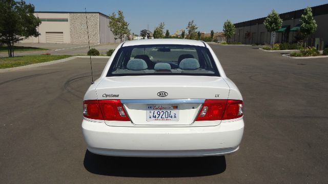 2005 Kia Optima Elk Conversion Van