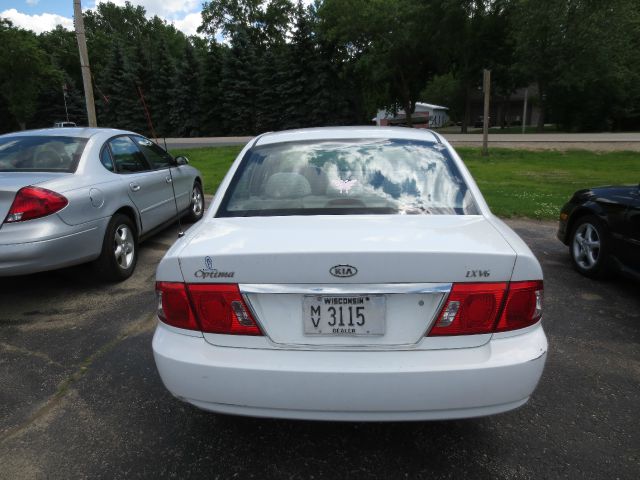 2005 Kia Optima 5dr HB