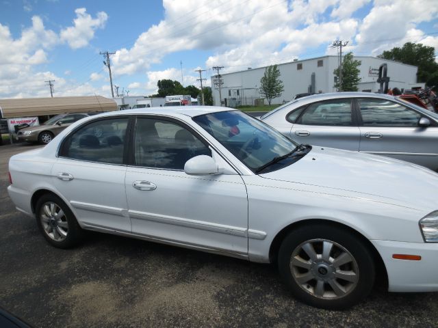 2005 Kia Optima 5dr HB