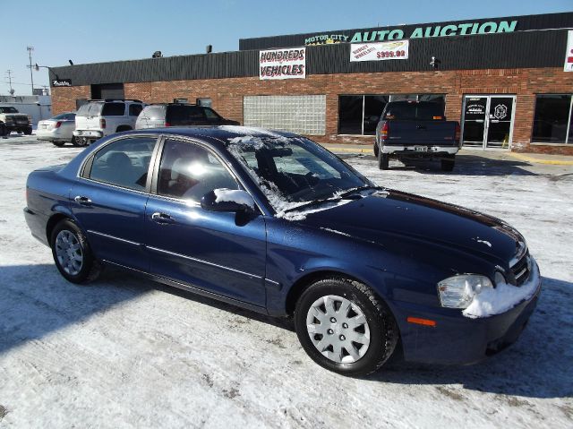 2005 Kia Optima Elk Conversion Van