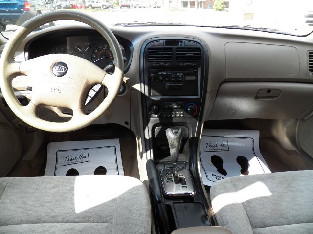 2005 Kia Optima Elk Conversion Van