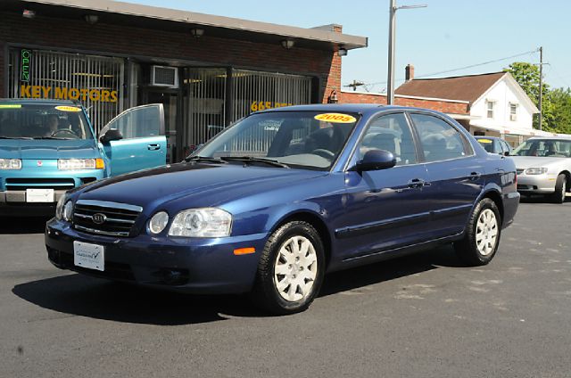 2005 Kia Optima Elk Conversion Van