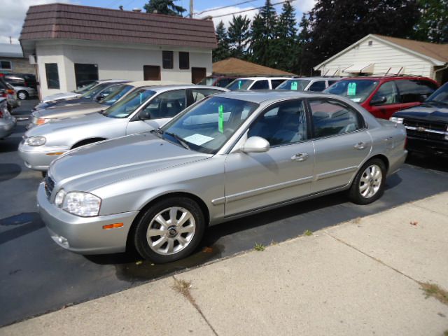 2005 Kia Optima 5dr HB