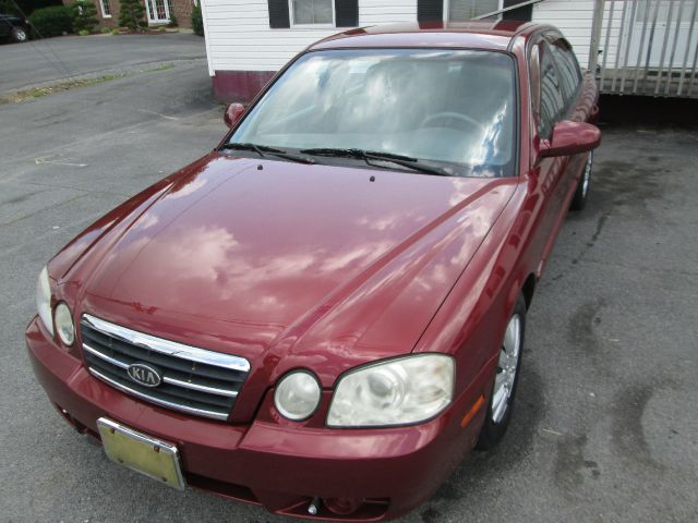 2005 Kia Optima 4DR SE (roof)