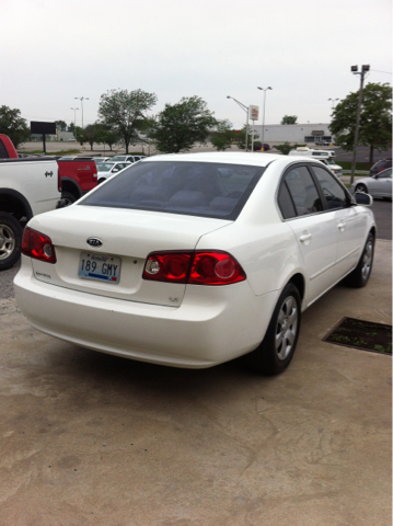 2006 Kia Optima Elk Conversion Van