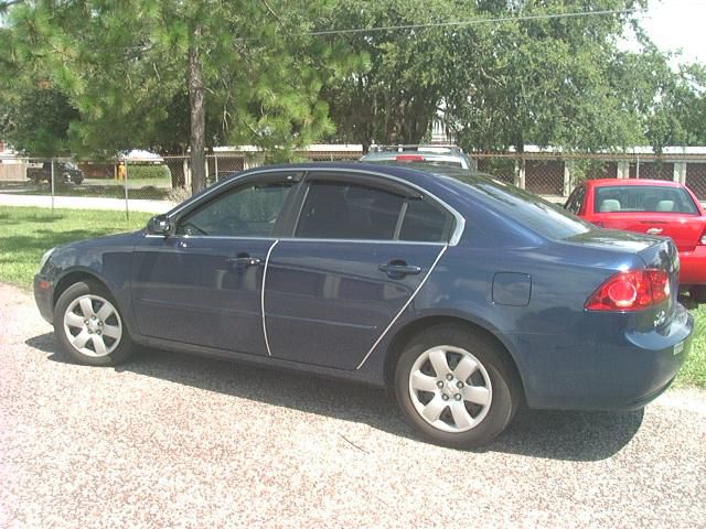 2007 Kia Optima Elk Conversion Van