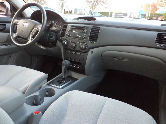 2008 Kia Optima Open-top