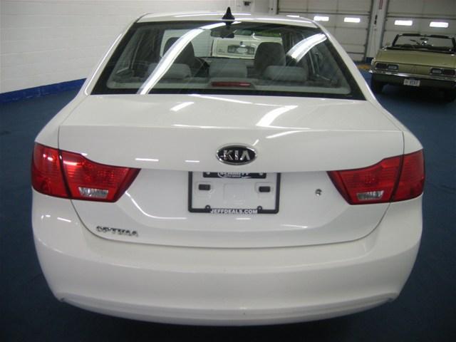 2010 Kia Optima Elk Conversion Van