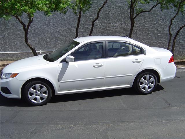 2010 Kia Optima GTC