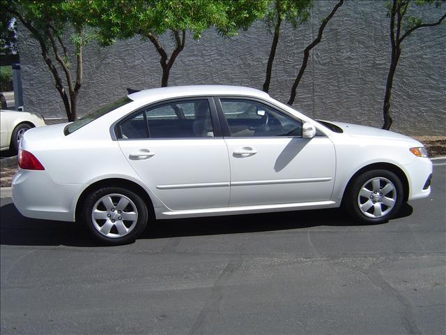 2010 Kia Optima GTC