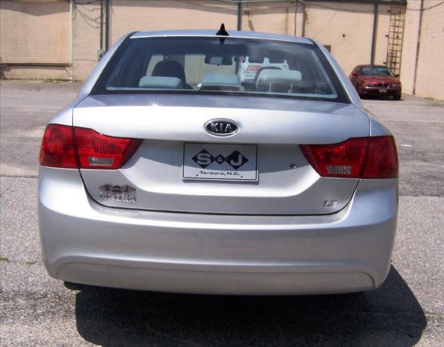 2010 Kia Optima 2DR BASE RWD