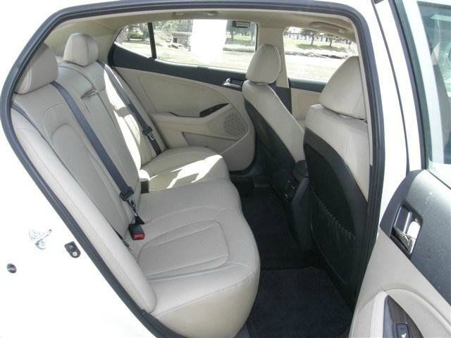 2011 Kia Optima Open-top