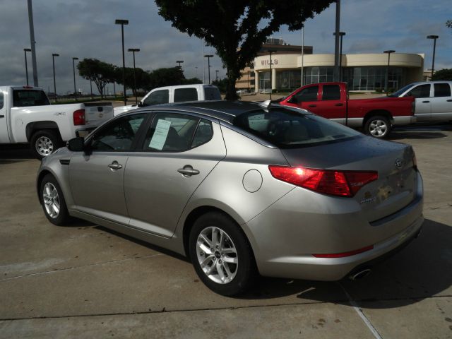 2011 Kia Optima 4dr Sdn I4 Auto Sedan