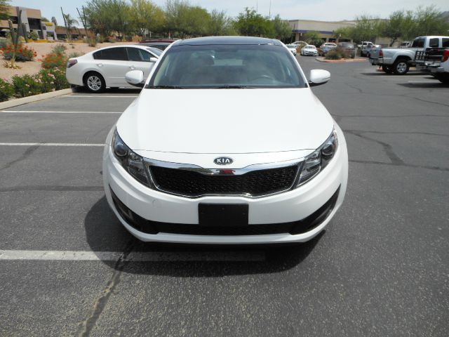 2011 Kia Optima Open-top