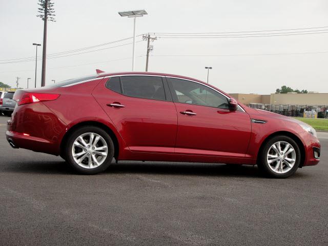 2012 Kia Optima Open-top