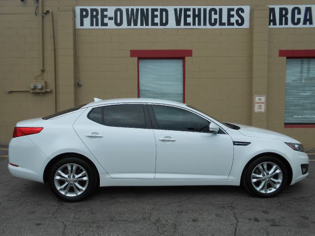 2012 Kia Optima Open-top