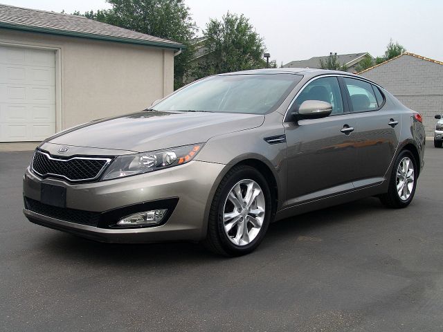 2012 Kia Optima V6 5-speed AT