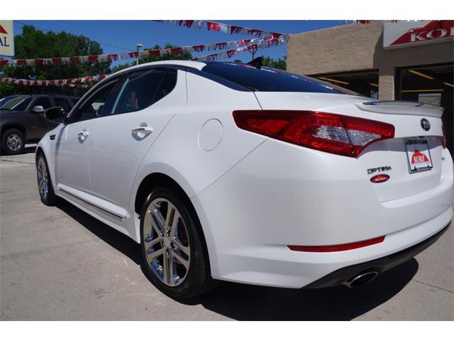 2013 Kia Optima AWD, REAR DVD, Navigation, 3RD ROW, Mem/heat Seats