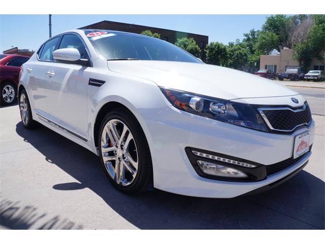 2013 Kia Optima AWD, REAR DVD, Navigation, 3RD ROW, Mem/heat Seats