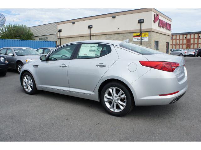 2013 Kia Optima Open-top