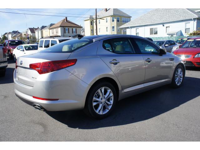 2013 Kia Optima Open-top