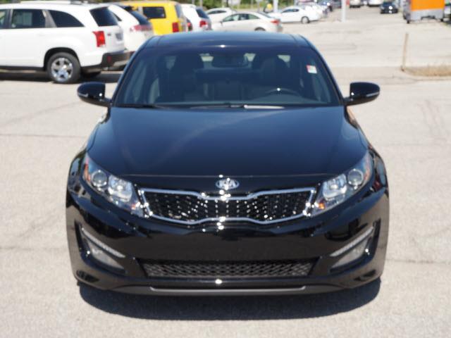 2013 Kia Optima AWD, REAR DVD, Navigation, 3RD ROW, Mem/heat Seats