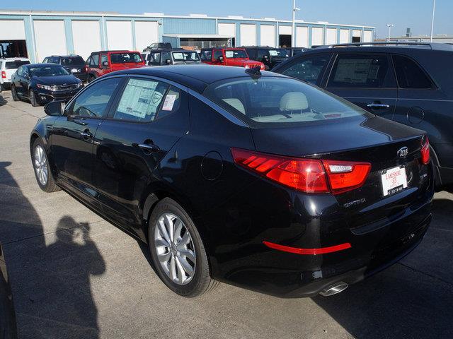 2014 Kia Optima Open-top