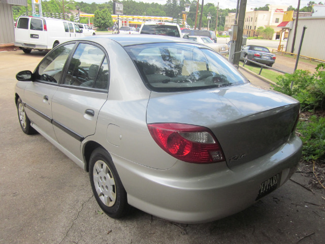 2001 Kia Rio Unknown