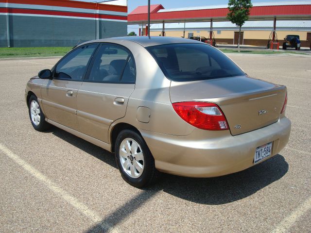 2002 Kia Rio 3.5tl W/tech Pkg