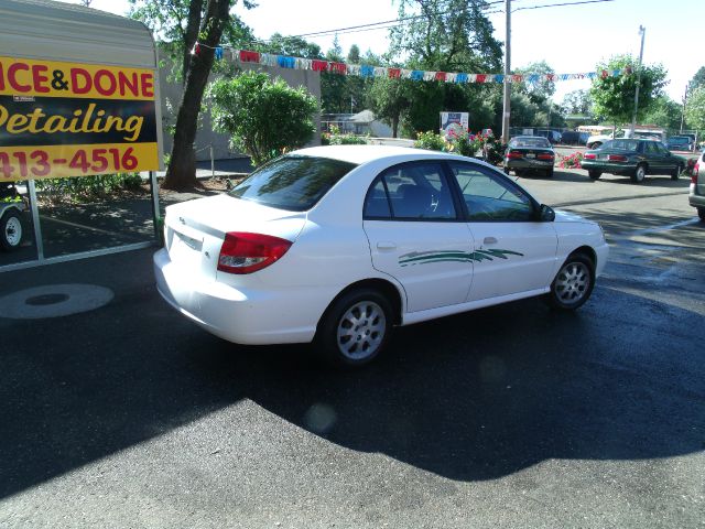 2003 Kia Rio 3.5tl W/tech Pkg