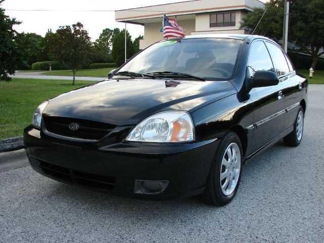 2003 Kia Rio Unknown