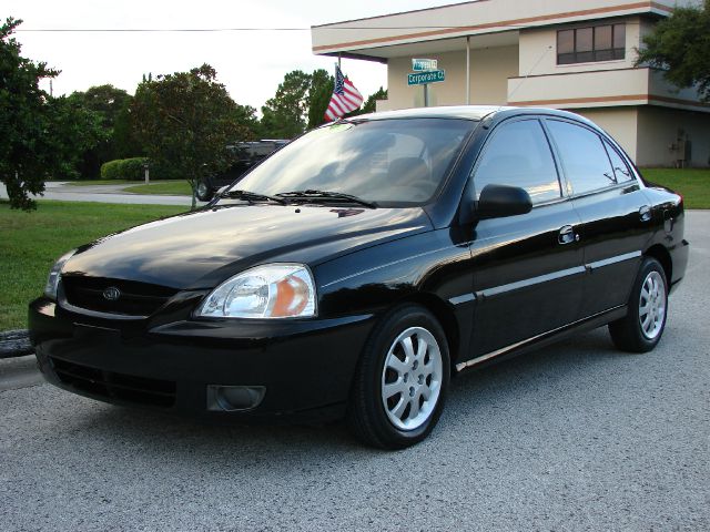 2003 Kia Rio Unknown