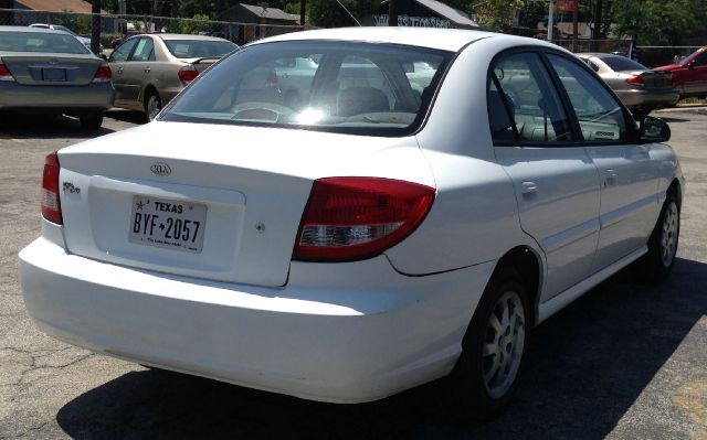 2004 Kia Rio 3.5tl W/tech Pkg