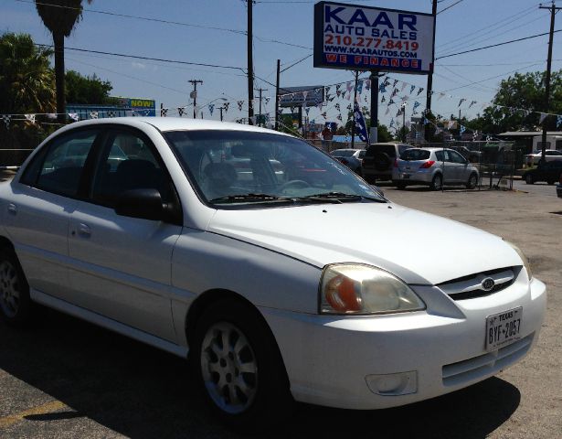 2004 Kia Rio 3.5tl W/tech Pkg