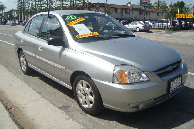 2004 Kia Rio 3.5tl W/tech Pkg