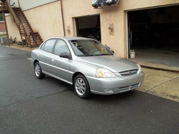 2005 Kia Rio 3.5tl W/tech Pkg