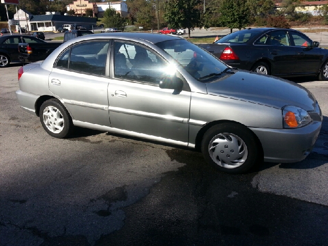 2005 Kia Rio 3.5tl W/tech Pkg