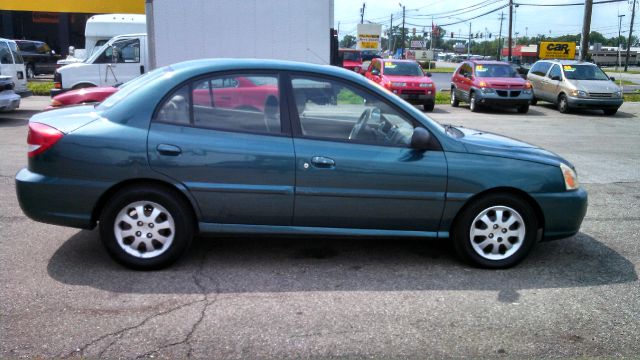 2005 Kia Rio 3.5tl W/tech Pkg