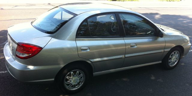 2005 Kia Rio 3.5tl W/tech Pkg