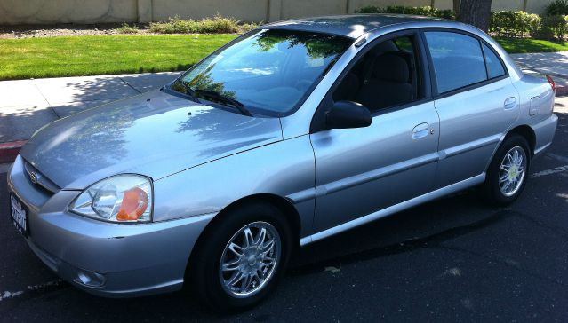 2005 Kia Rio 3.5tl W/tech Pkg