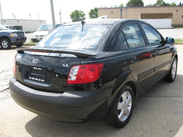 2007 Kia Rio Unknown