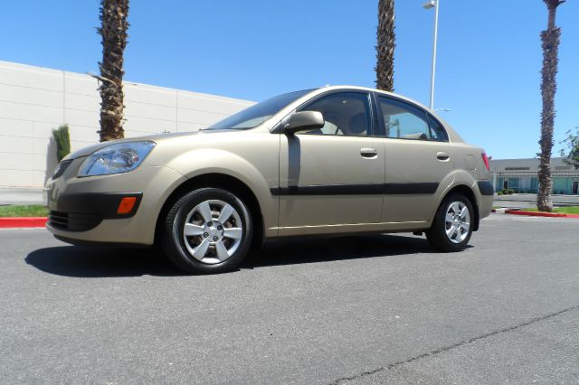 2007 Kia Rio Elk Conversion Van