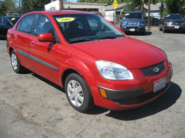 2007 Kia Rio Elk Conversion Van