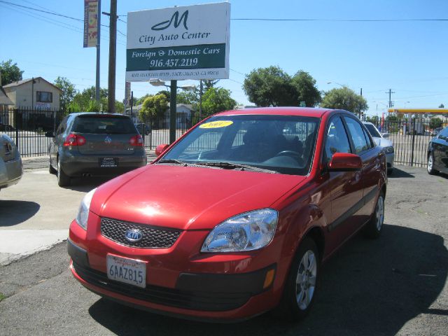 2007 Kia Rio Elk Conversion Van