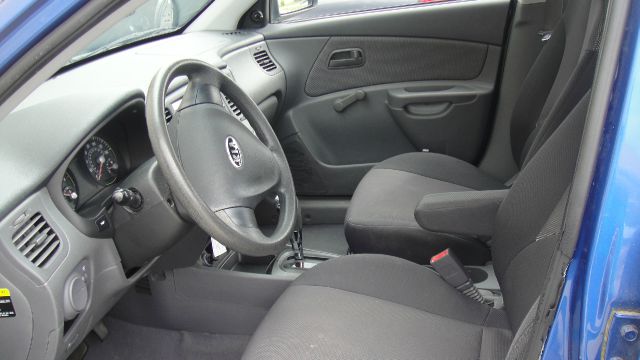 2007 Kia Rio Elk Conversion Van