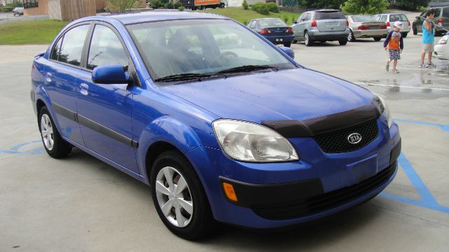 2007 Kia Rio Elk Conversion Van