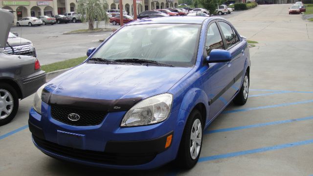 2007 Kia Rio Elk Conversion Van