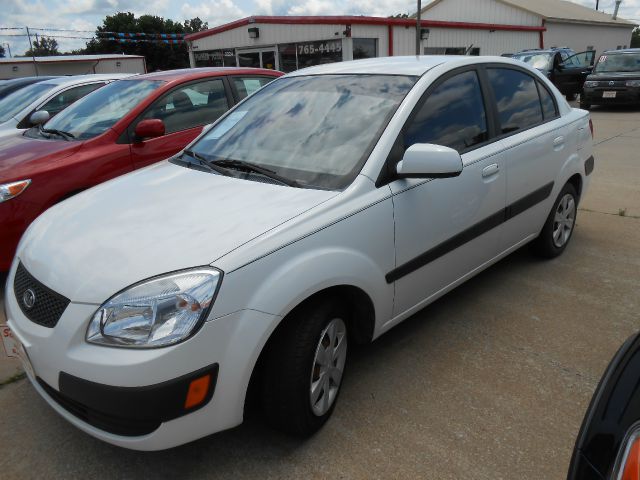 2007 Kia Rio Elk Conversion Van