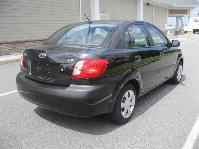 2007 Kia Rio Unknown